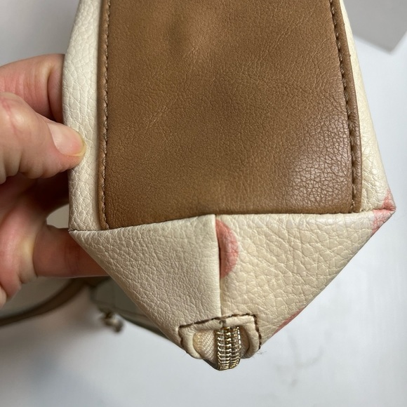 Relic Butterfly bag purse vegan leather side zip - Picture 5 of 8